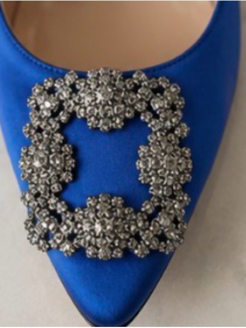 MANOLO BLAHNIK HANGISI 90 – BLUE SATIN JEWEL BUCKLE PUMPS - Picture 2 of 5